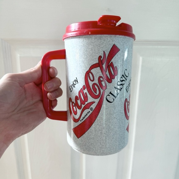 New Vintage Classic Coca Cola Thermo 32 oz to go stein - Picture 1 of 5